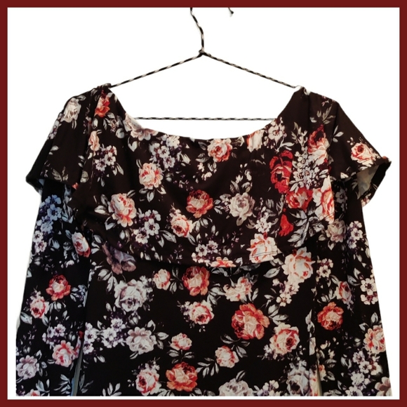 Heart Hips Women's Dress - Picture 5 of 7